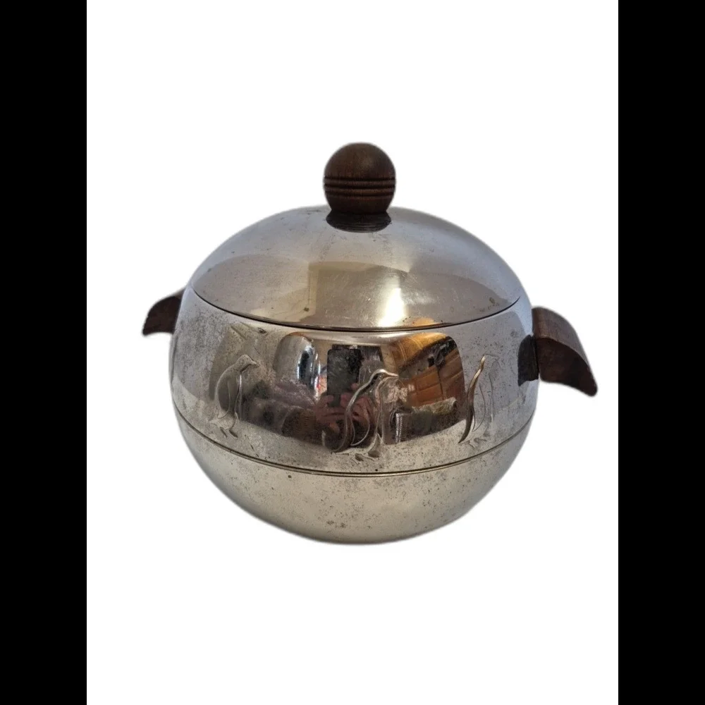 Vintage West Bend Penguin Ice Bucket Bakelite MCM Mid Century Stewardess Chrome